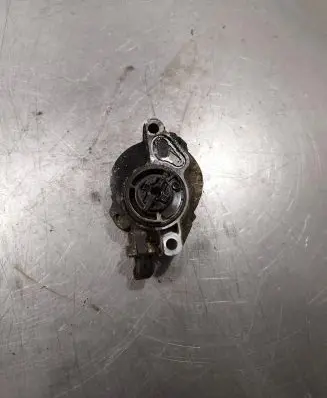 Volvo V50 Vacuum pump 01562b