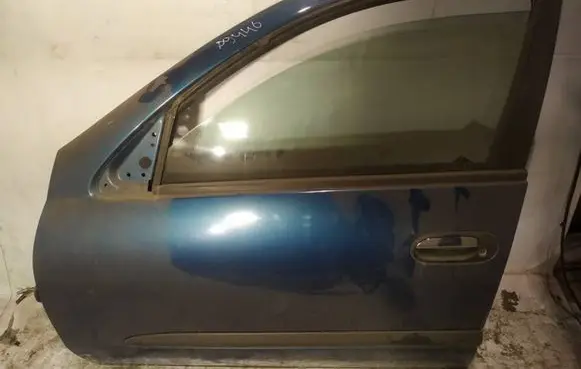 Nissan Almera N16 Front door melynos