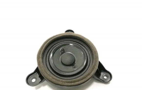 Audi A8 S8 D4 4H Front door speaker 4H0035397 3168420010