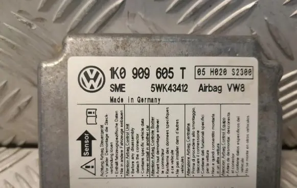 Volkswagen Golf V Airbag control unit/module 1K0909065T 6970908
