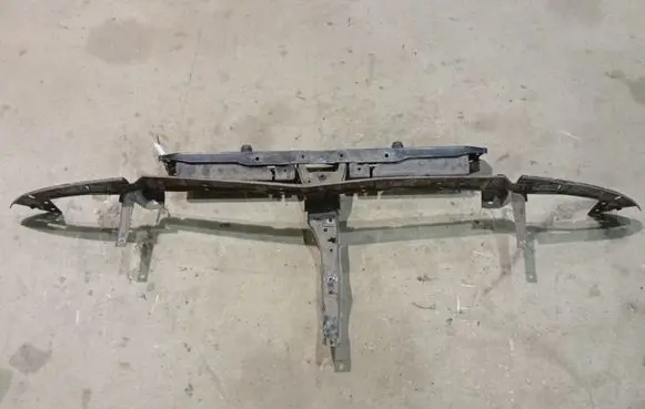 Hyundai Santa Fe Radiator support slam panel 