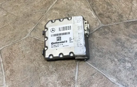 Mercedes-Benz E W212 Windshield/windscreen camera A0009050038