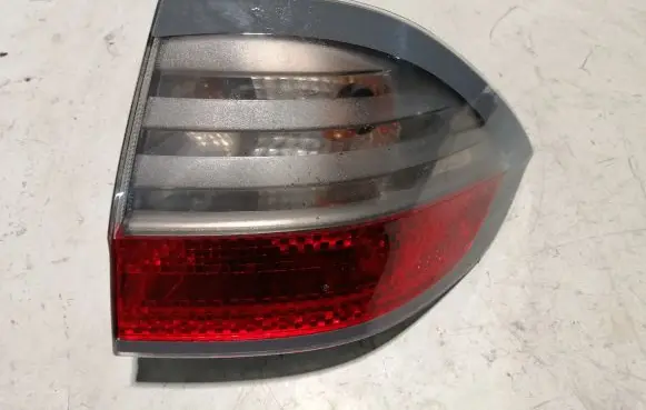 Ford S-MAX Rear/tail lights
