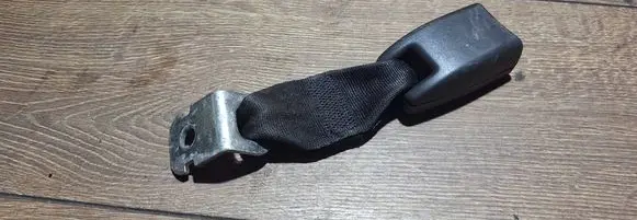 Subaru Impreza II Front seatbelt buckle Bja000017