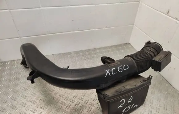 Volvo XC60 Intercooler hose/pipe 31274766