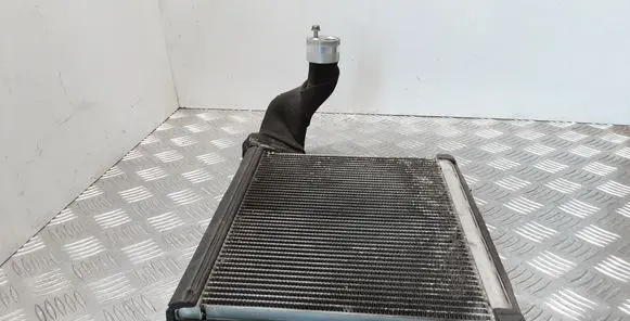 Air conditioning (A/C) radiator (interior)