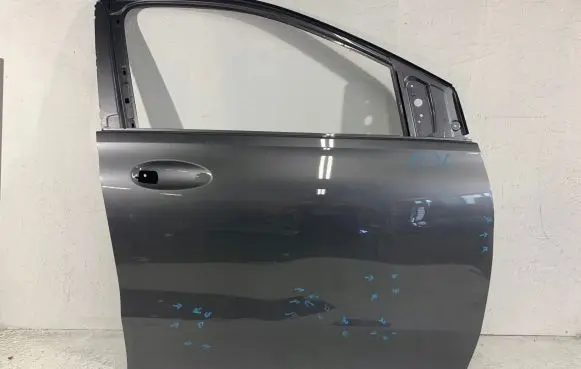 Mercedes-Benz B W247 Front door A2477221400