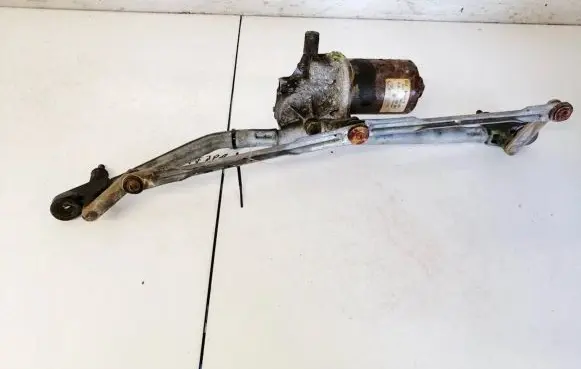 Fiat Punto (188) Front wiper linkage and motor