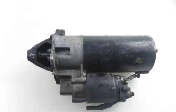 Audi A4 S4 B5 8D Starter motor 068911024C