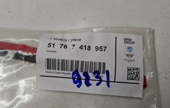 BMW 6 G32 Gran Turismo Seal rubber (tailgate) 7418957 51767418957