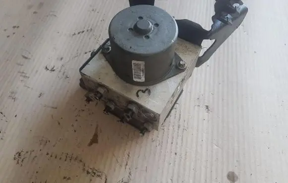 Ford Mondeo MK IV ABS Pump BG91-2C405-FB