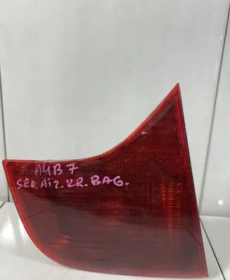Audi A4 S4 B7 8E 8H Tailgate rear/tail lights 8E5945093