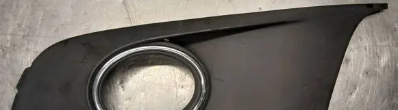 Volkswagen Touran II Front bumper lower grill 1T0853665P 1T0853661D