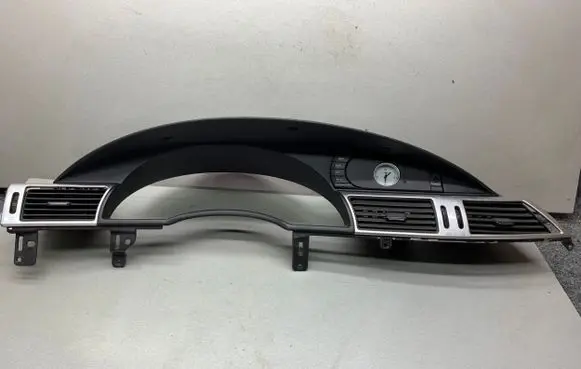 Chrysler Pacifica Dashboard trim P04685911AC 10225101 F1014E2121