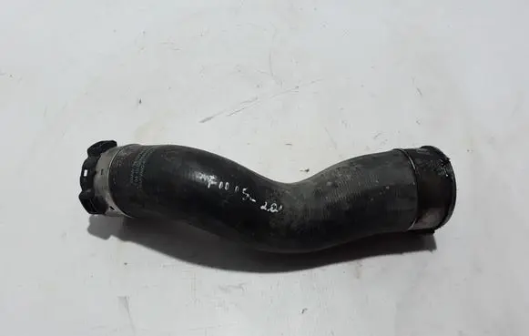 BMW 5 F10 F11 Intercooler hose/pipe 7810796