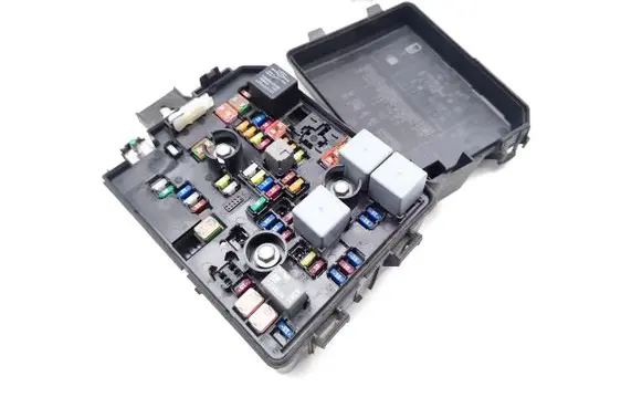 Opel Mokka Fuse module 95263746