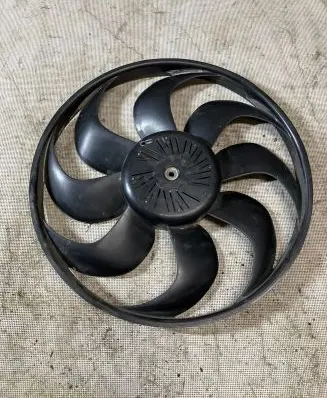 Volvo V40 Fan impeller 9140323