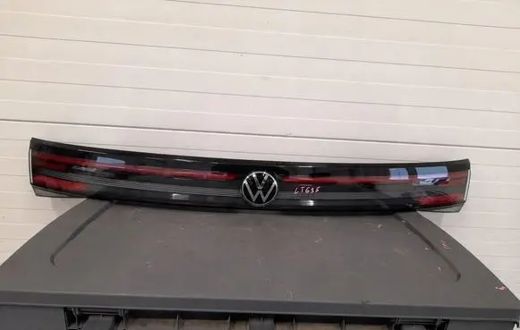 Volkswagen Taigo Front grill