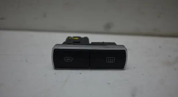 Ford Mondeo MK IV Windscreen/window heater switch 18K574AA