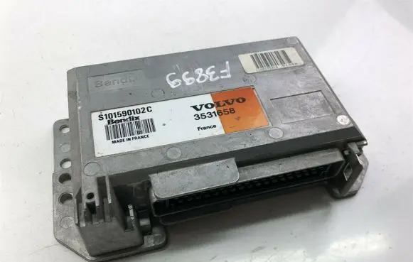 Volvo S40, V40 Other control units/modules S101590102C F3899
