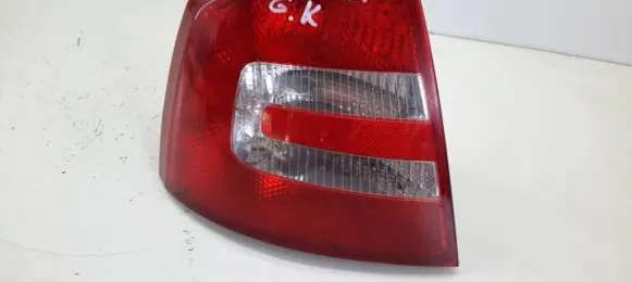 Skoda Octavia Mk2 (1Z) Rear/tail lights 2021101019