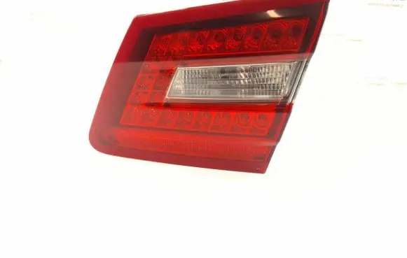 Mercedes-Benz E W212 Tailgate rear/tail lights 2128201064 A2128201064