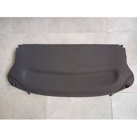 Parcel shelf