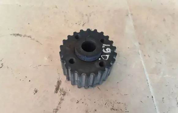 Audi A6 S6 C6 4F Crankshaft pulley 038105263H