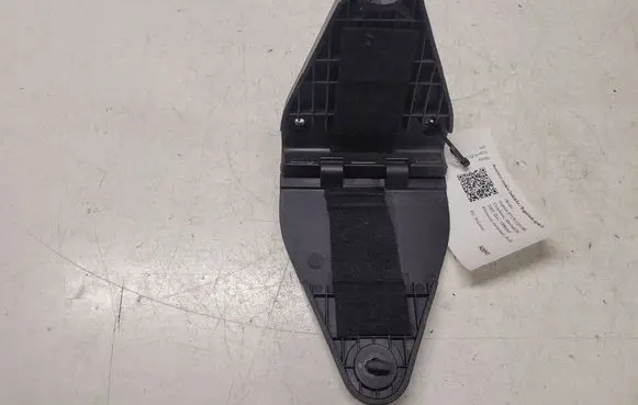 Skoda Superb B5 (3U) Hazard Warning Triangle Mounting Bracket 3B5860285B 4B5860285