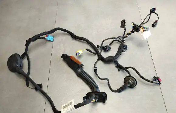 Audi A8 S8 D5 Front door wiring loom/harness boot 4N0971029AC