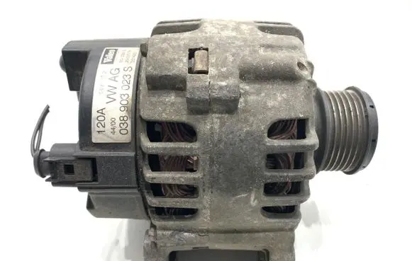 Seat Leon (1M) Generator/alternator 038903023S