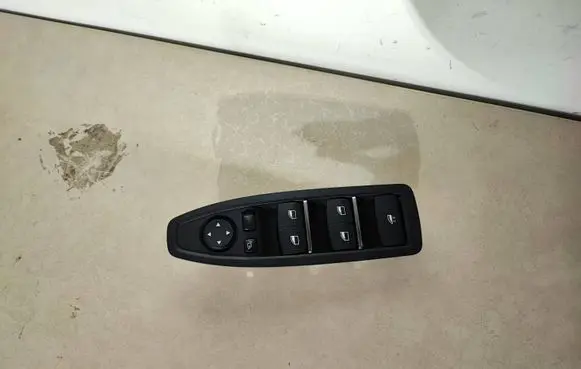 BMW 4 F32 F33 Electric window control switch 9362132