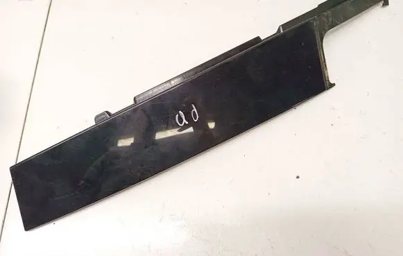 Opel Insignia B Other front door trim element 39118654 6253PB010