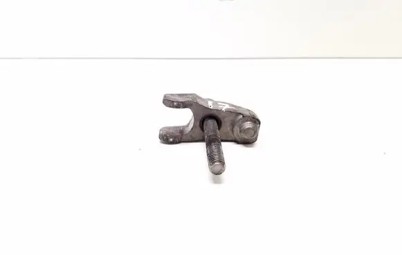 Volkswagen Crafter Fuel Injector clamp holder