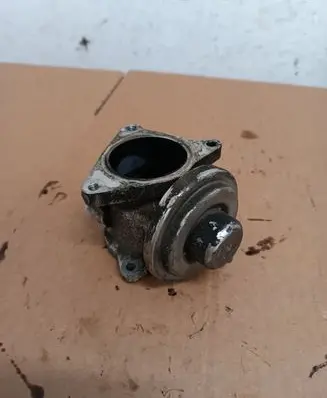 Mitsubishi Grandis EGR valve 749603D 105622075