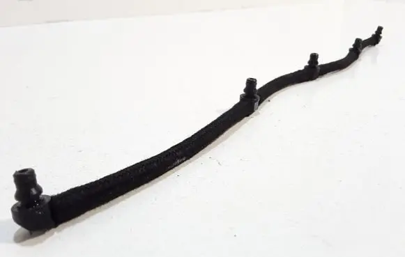 Toyota Yaris Fuel line pipe
