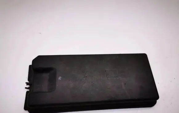 Mercedes-Benz R W251 Fuse box cover 1645400182