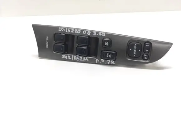 Lexus IS 220D-250-350 Electric window control switch 8404053070