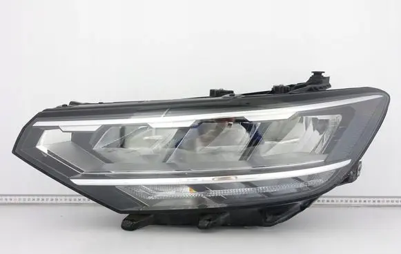 Volkswagen PASSAT B8 Headlight/headlamp 3G1941035Q