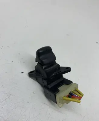 Honda CR-V Electric window control switch