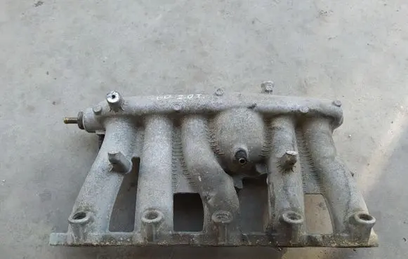 Volvo S60 Intake manifold 9488033