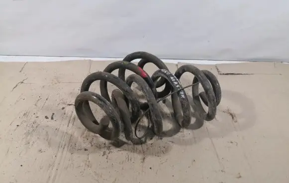 Renault Master II Rear coil spring