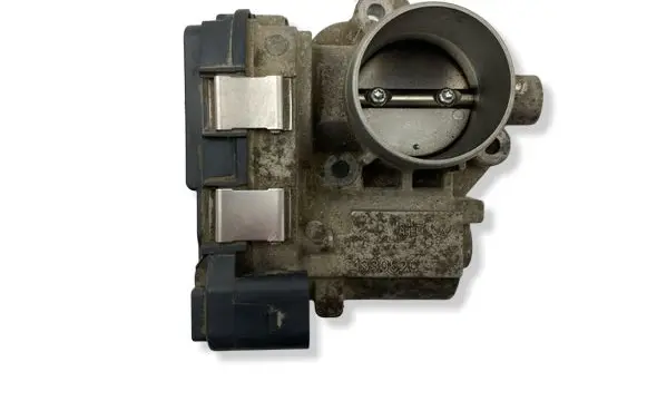 Skoda Rapid (NH) Throttle body valve 04C133062C
