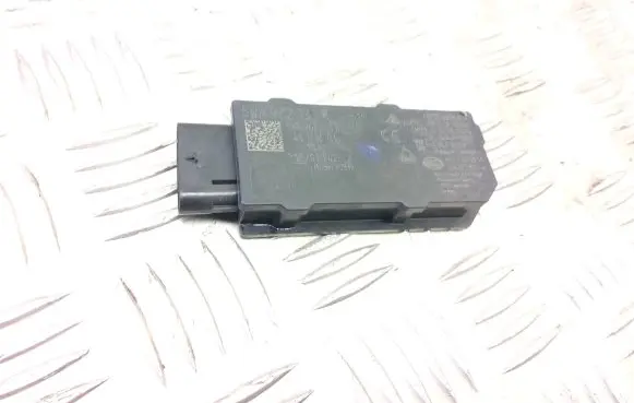 Seat Leon IV Keyless system antenna 5WA962133B 5VA962133B 220312428