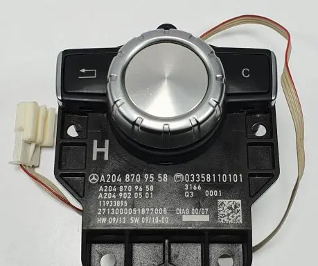 Mercedes-Benz C W204 Multifunctional control switch/knob A2048709558