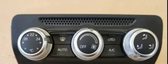 Audi A1 Climate control unit 8XA820043 NE66551
