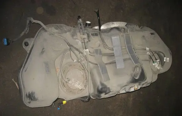 Cadillac CT6 Fuel tank 