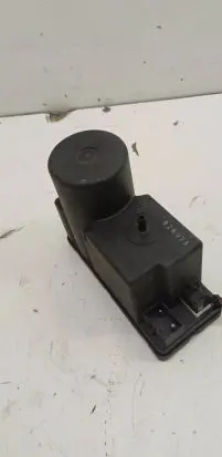Audi A4 S4 B5 8D Vacuum pump 4A0862257A