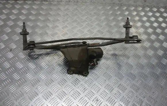 Mercedes-Benz Vito Viano W638 Front wiper linkage 