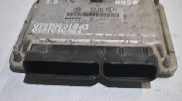 Volkswagen Transporter - Caravelle T4 Engine control unit/module ECU 074906018AJ 0281010461